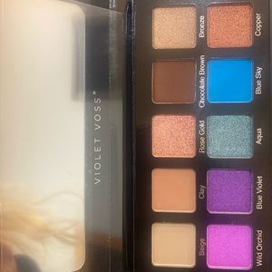 Violet Voss Essentials 2 Palette
